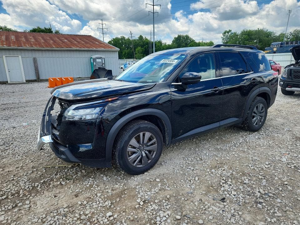 2025 Nissan Pathfinder SV