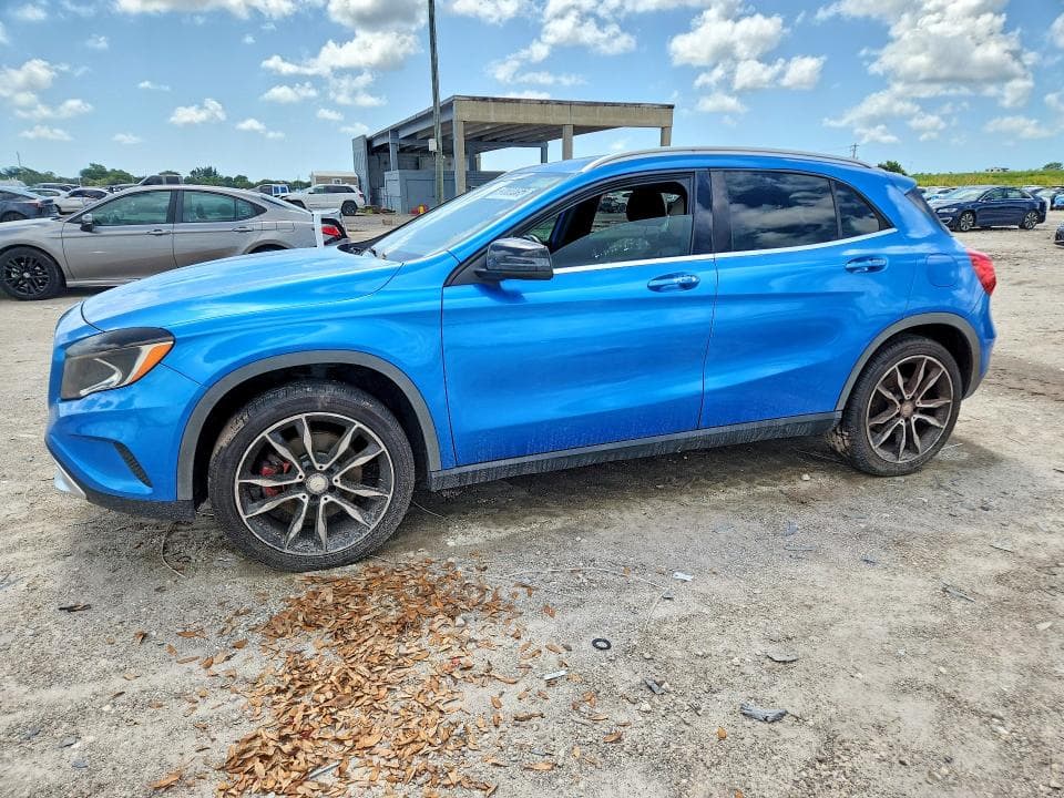 2016 Mercedes-Benz GLA 250