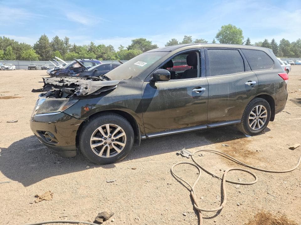 2015 Nissan Pathfinder S
