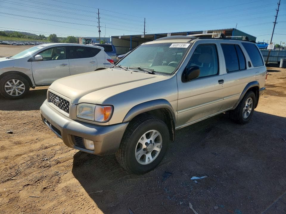 2001 Nissan Pathfinder SE