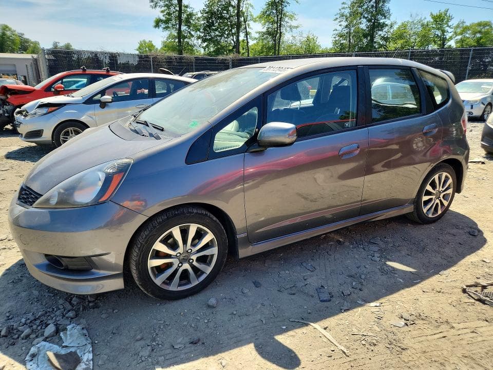 2013 Honda FIT Sport