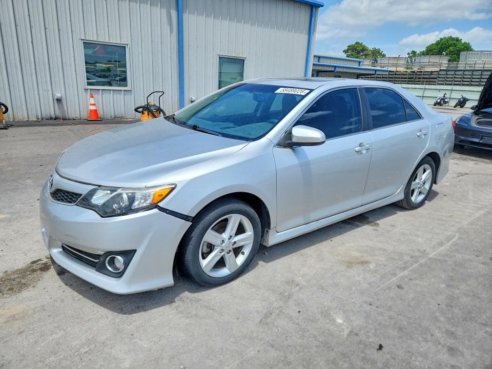 2013 Toyota Camry SE
