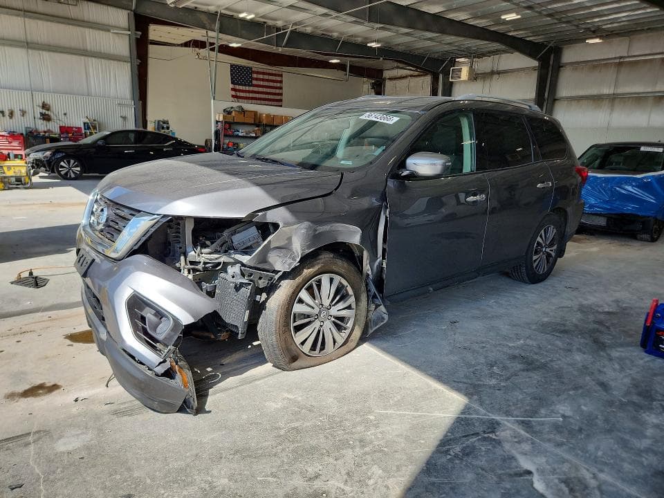 2019 Nissan Pathfinder S
