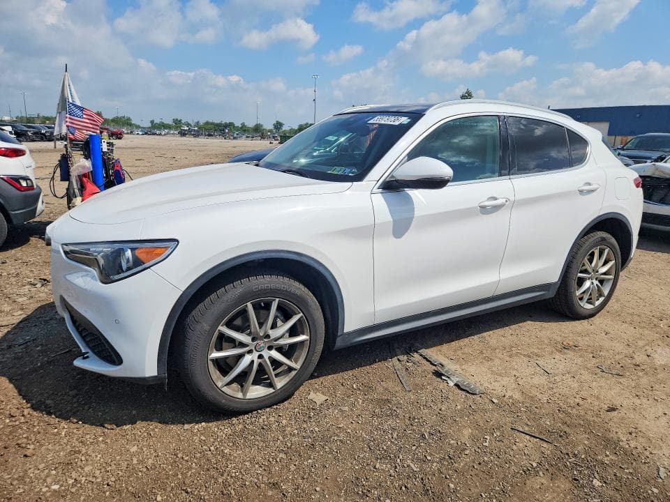 2018 Alfa Romeo Stelvio TI