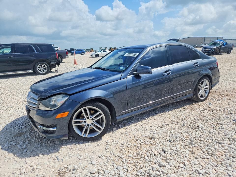 2013 Mercedes-Benz C 250