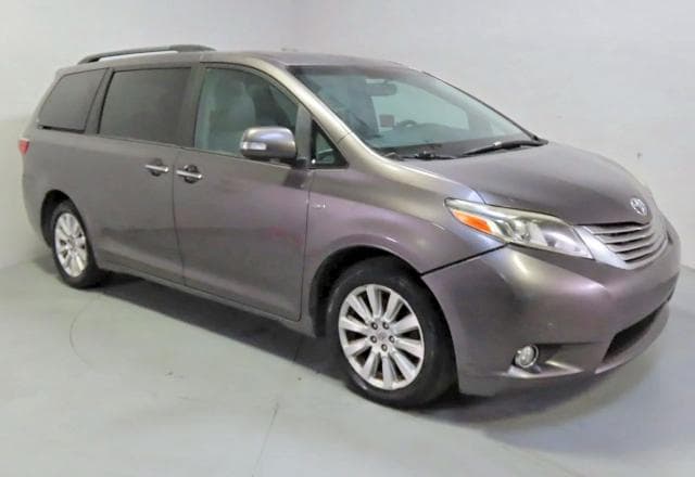 2016 Toyota Sienna Limited 7-PASSENGER
