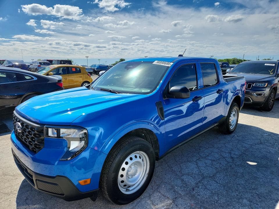 2025 Ford Maverick XL