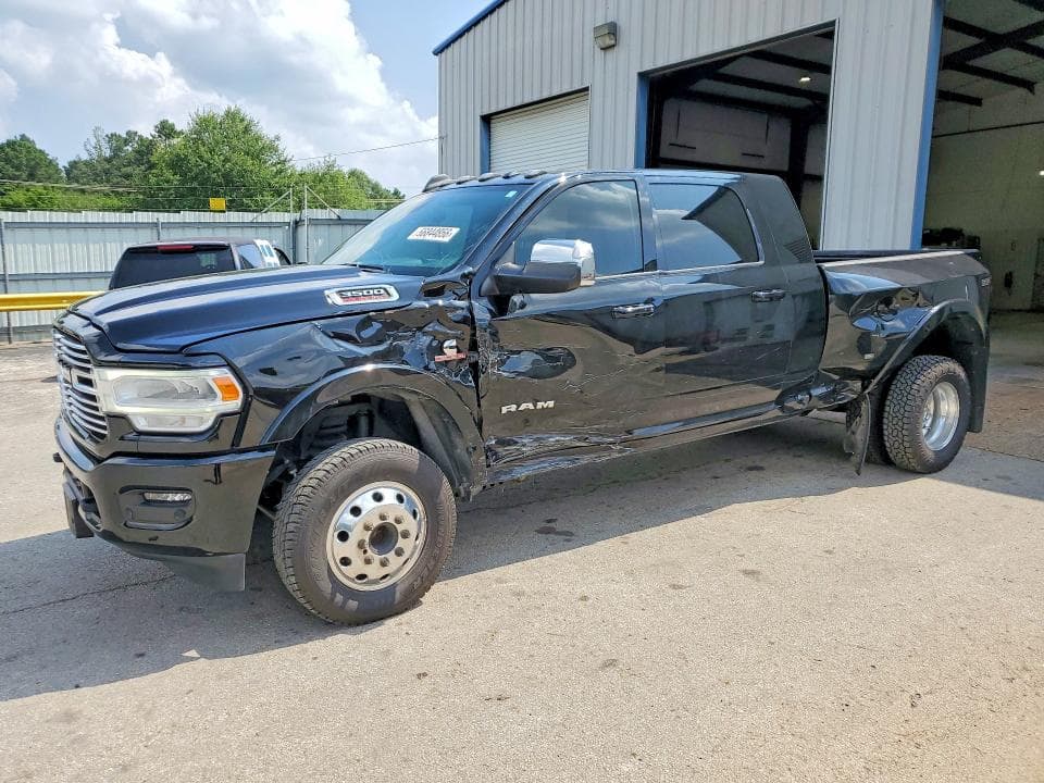 2022 RAM 3500 Laramie
