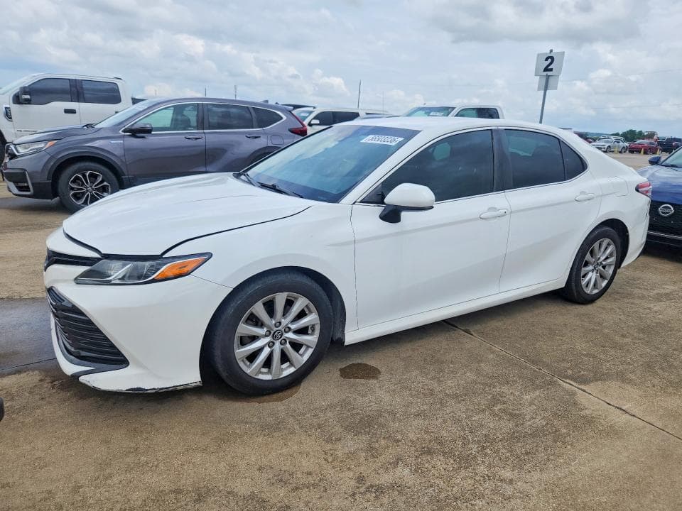 2018 Toyota Camry LE
