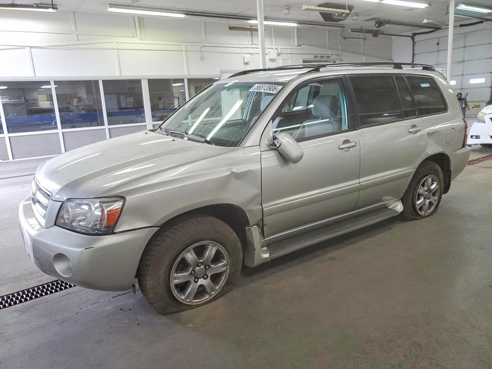 2005 Toyota Highlander Limited