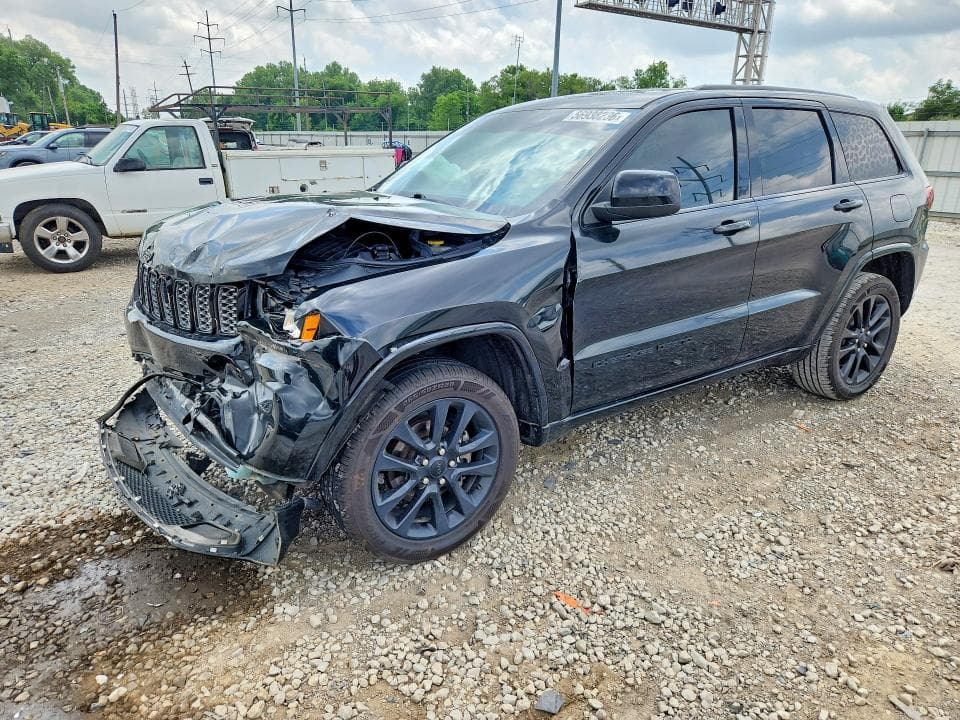 2020 Jeep Grand Cherokee Laredo