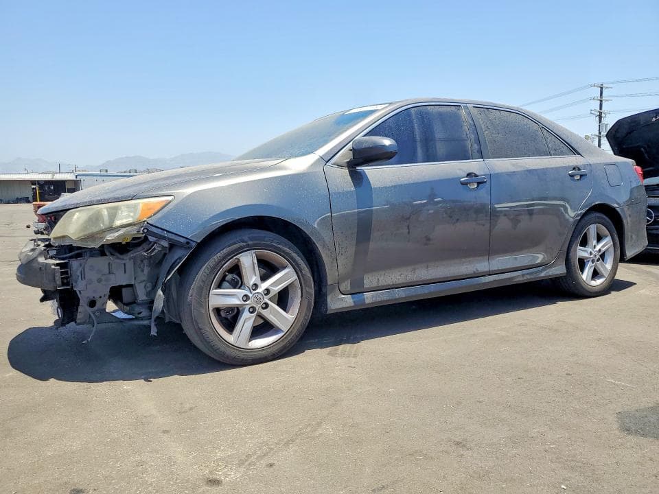 2013 Toyota Camry SE