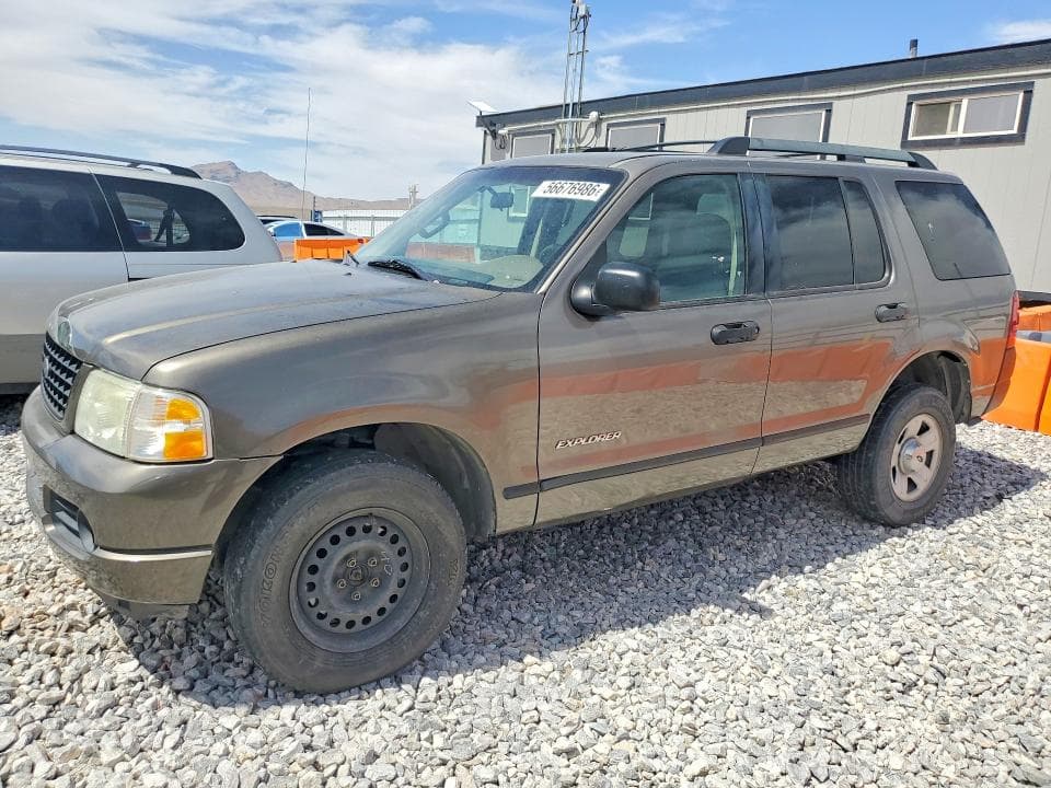 2005 Ford Explorer XLS