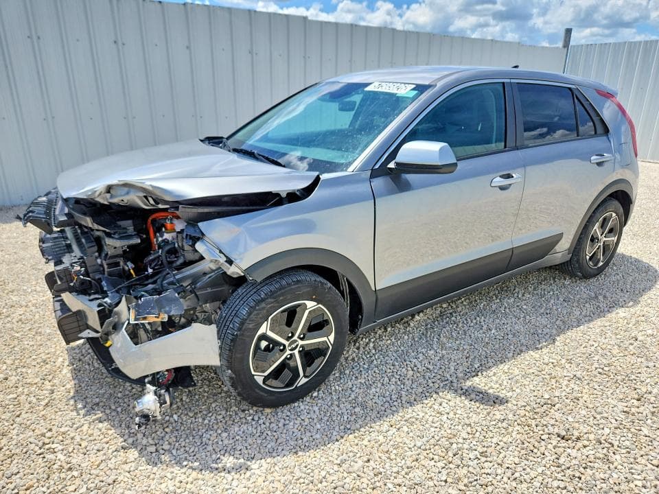2026 KIA Niro LX