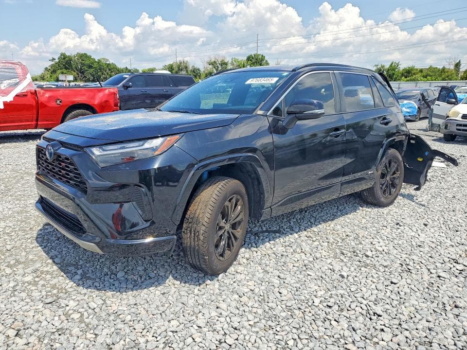 2022 Toyota RAV4 SE