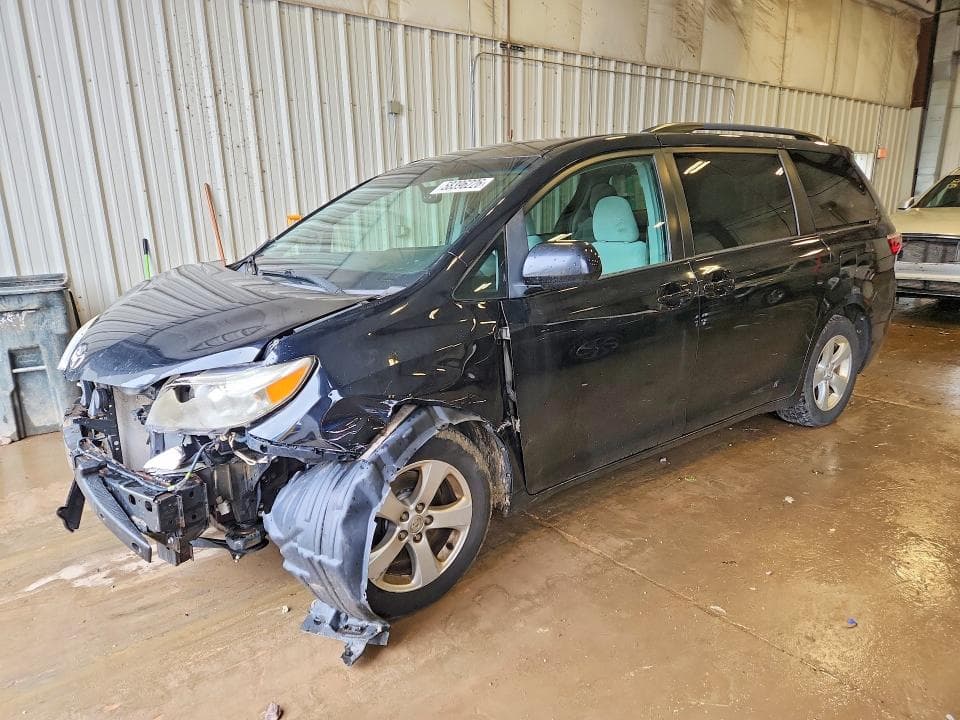 2017 Toyota Sienna LE