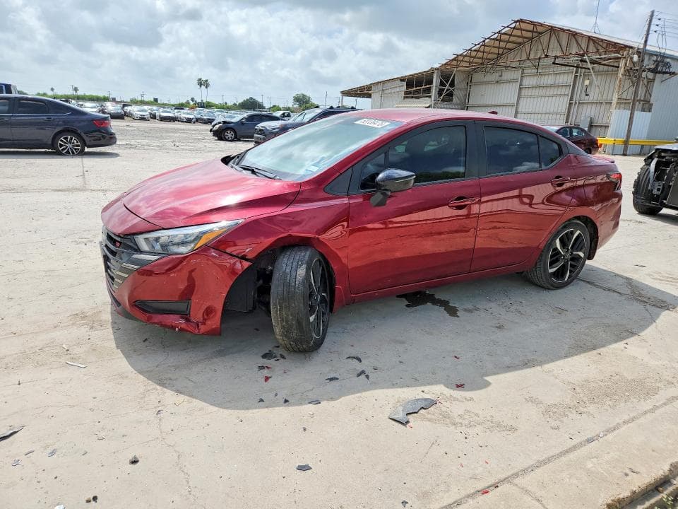2024 Nissan Versa SR