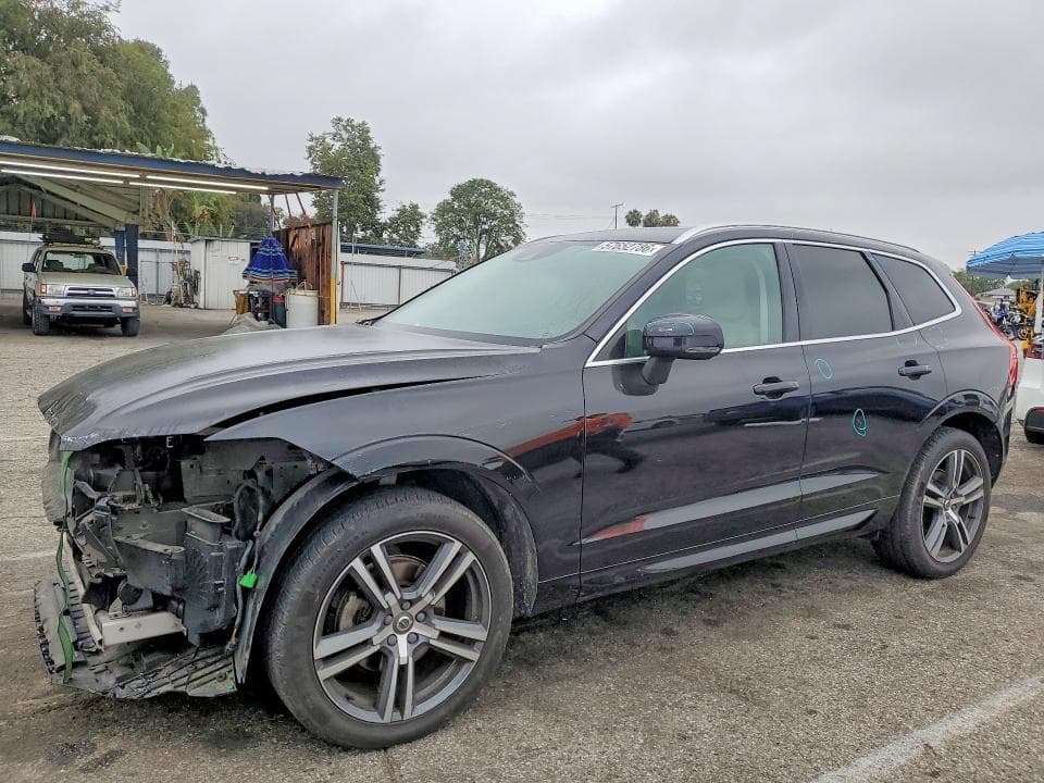2019 Volvo XC60 T5 Momentum