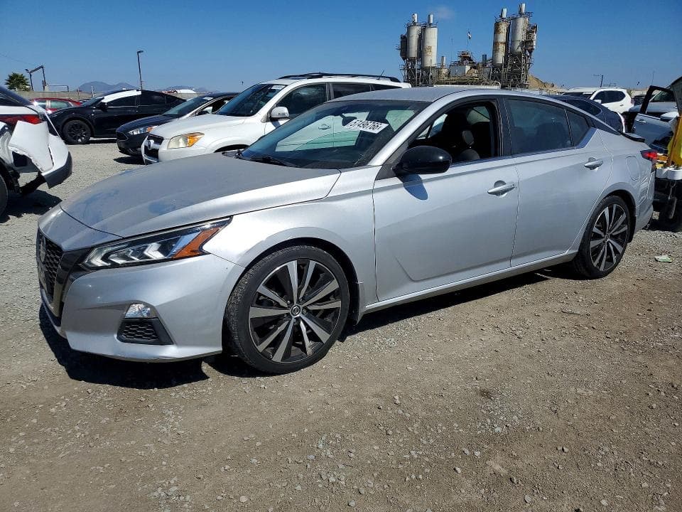2020 Nissan Altima SR