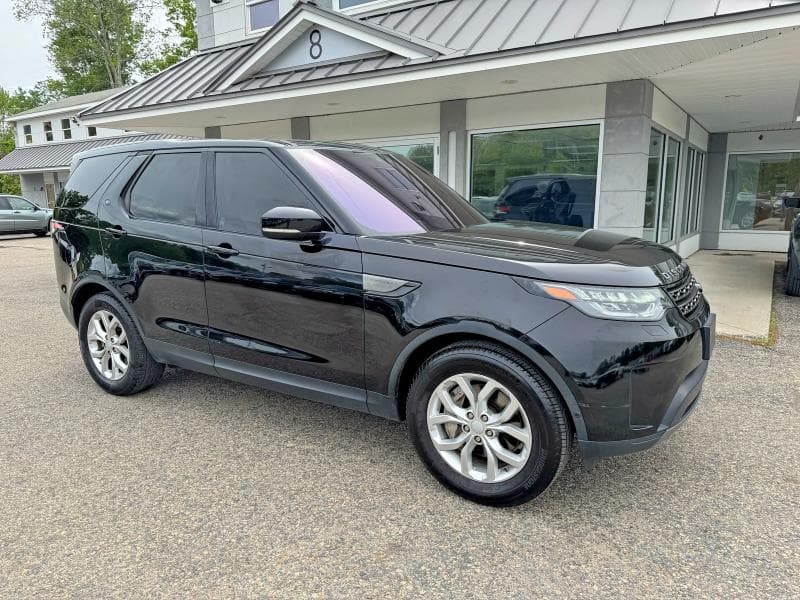 2020 Land Rover Discovery SE