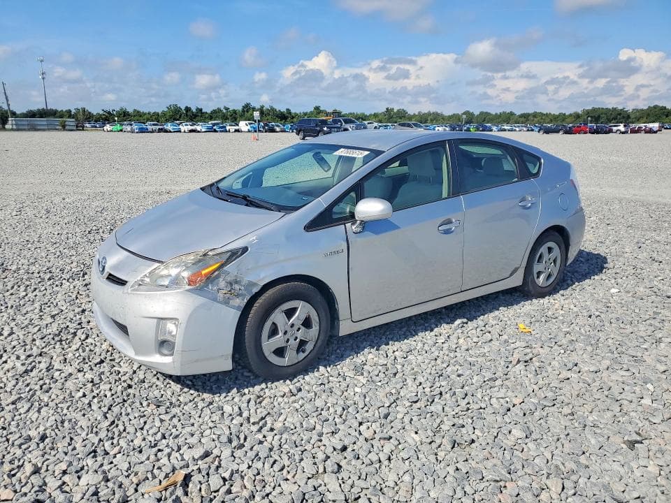 2010 Toyota Prius III