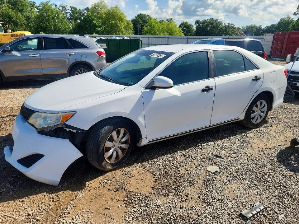 2013 Toyota Camry LE