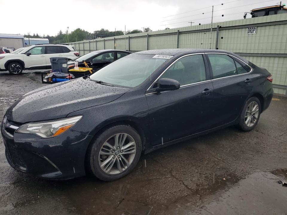 2017 Toyota Camry SE