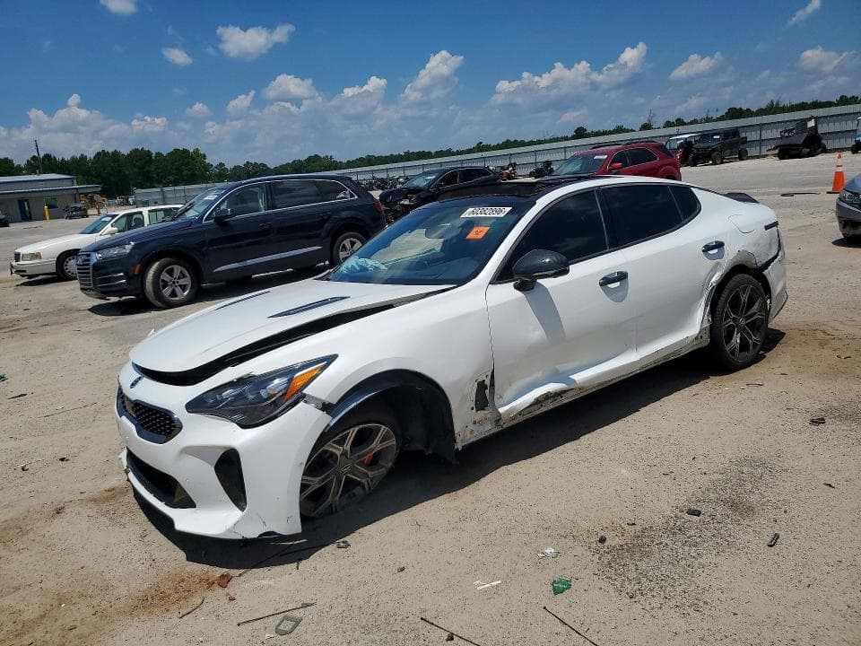 2019 KIA Stinger GT2