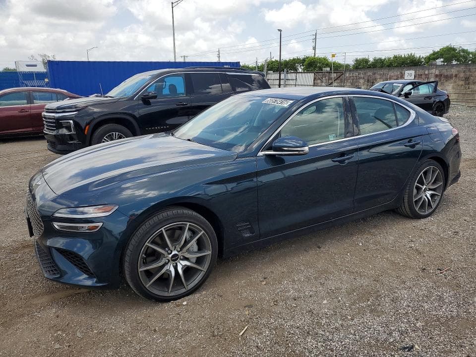 2025 Genesis G70 2.5T Standard