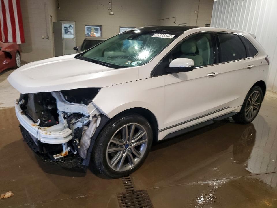 2019 Ford Edge Titanium