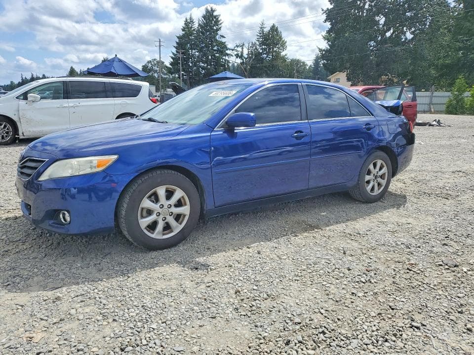 2011 Toyota Camry LE