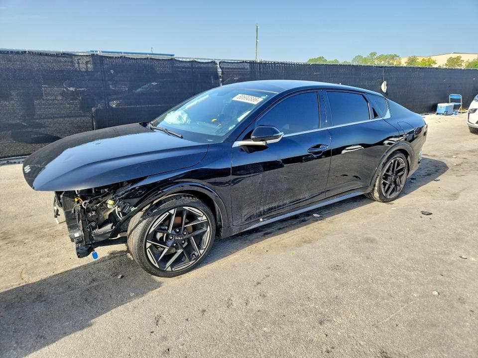 2025 KIA K4 GT Line