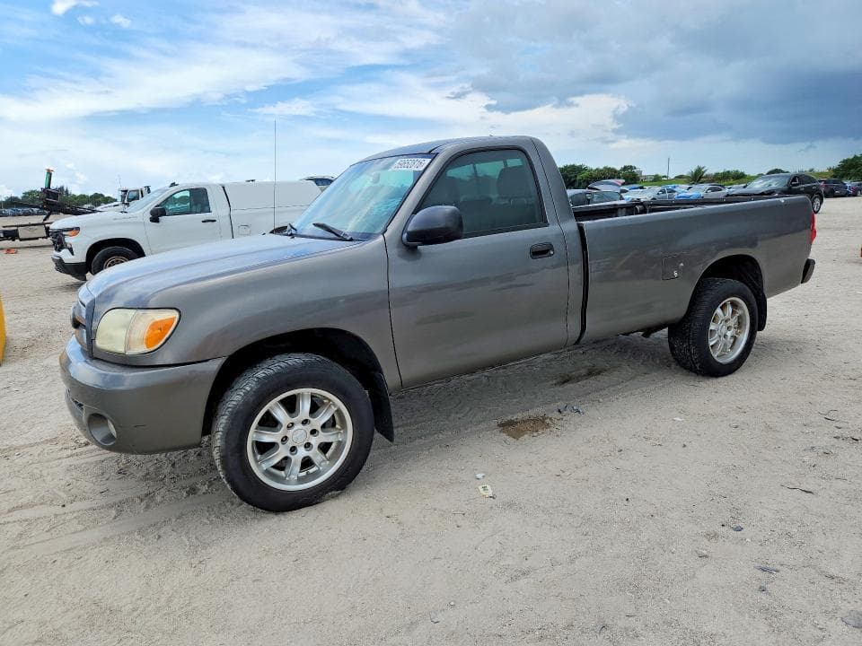 2005 Toyota Tundra Base