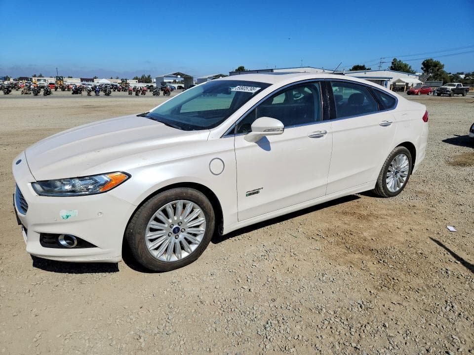 2014 Ford Fusion Titanium Phev