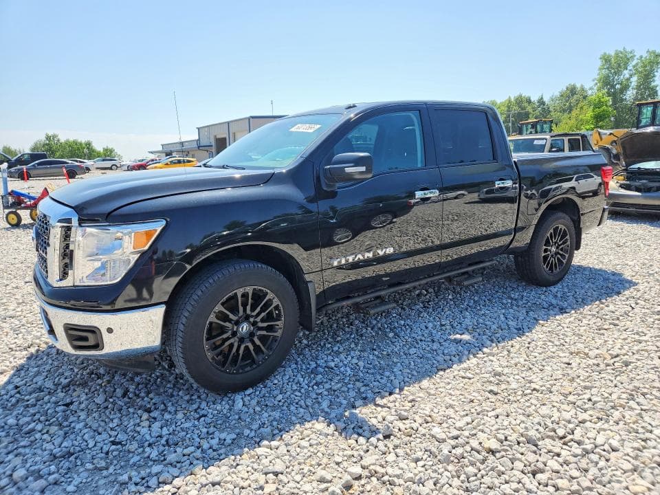 2018 Nissan Titan SV
