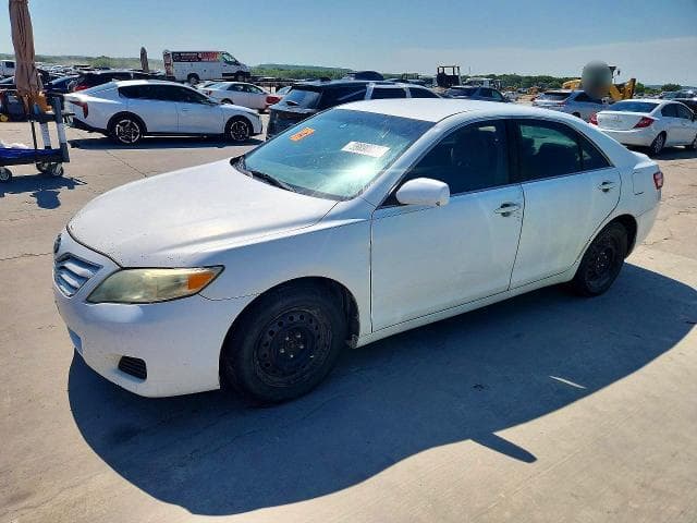 2010 Toyota Camry LE
