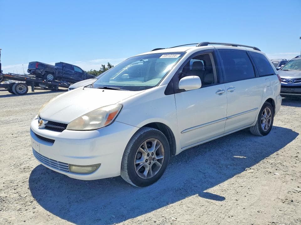 2005 Toyota Sienna XLE 7 Passenger