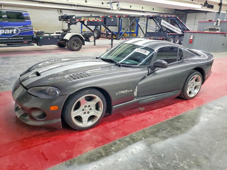 2002 Dodge Viper GTS