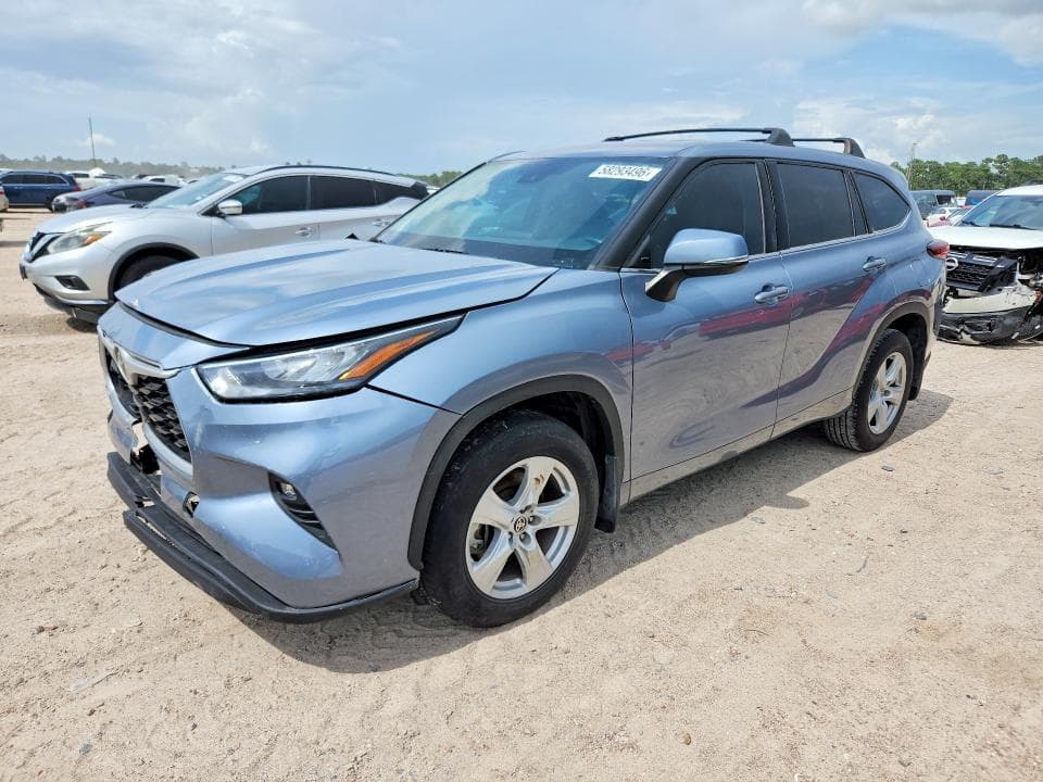 2020 Toyota Highlander LE