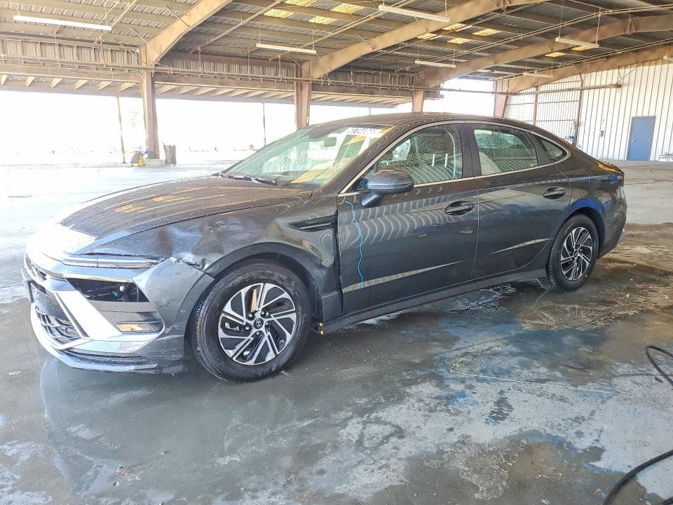 2026 Hyundai Sonata Hybrid Blue