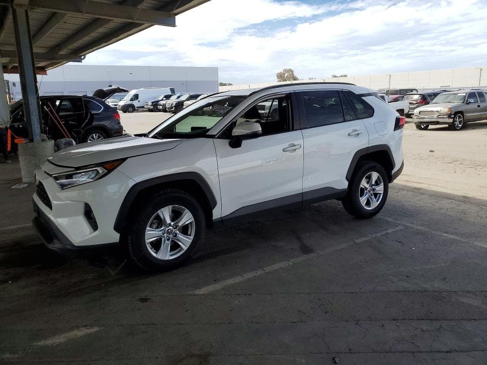 2019 Toyota RAV4 XLE