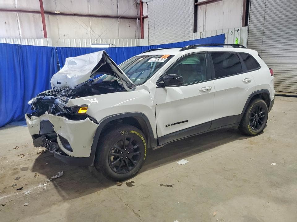 2023 Jeep Cherokee Altitude LUX
