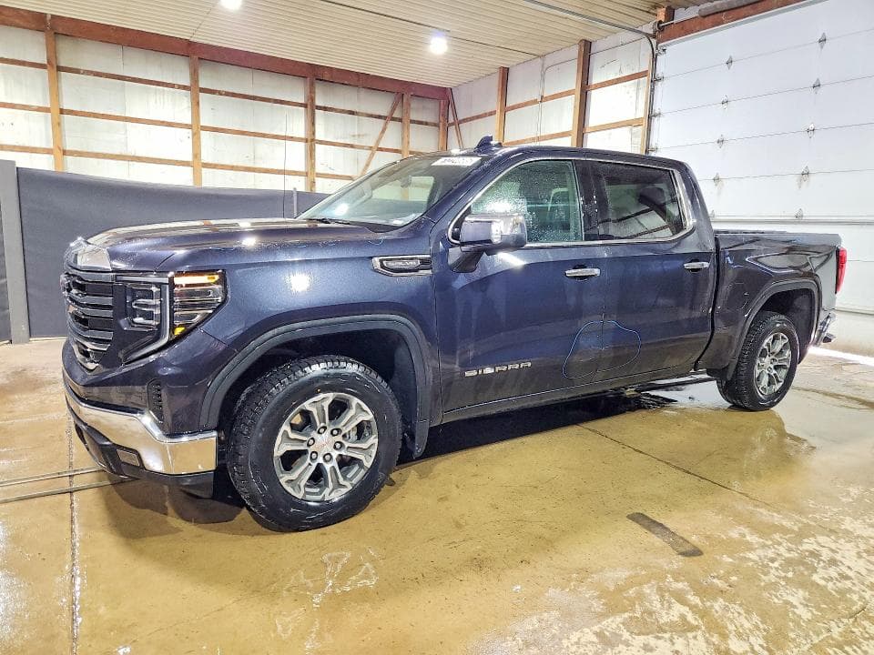 2025 GMC Sierra C1500 SLT