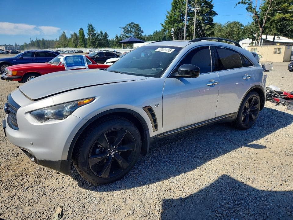 2016 Infiniti QX70 Base