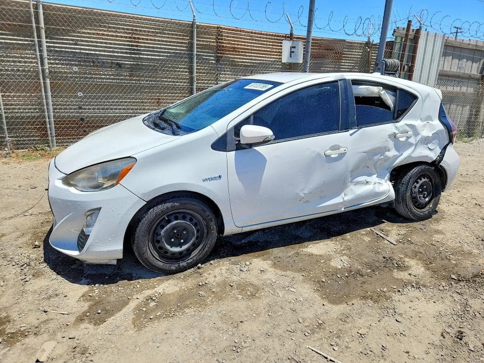 2016 Toyota Prius C ONE