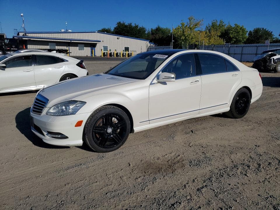 2013 Mercedes-Benz S 550