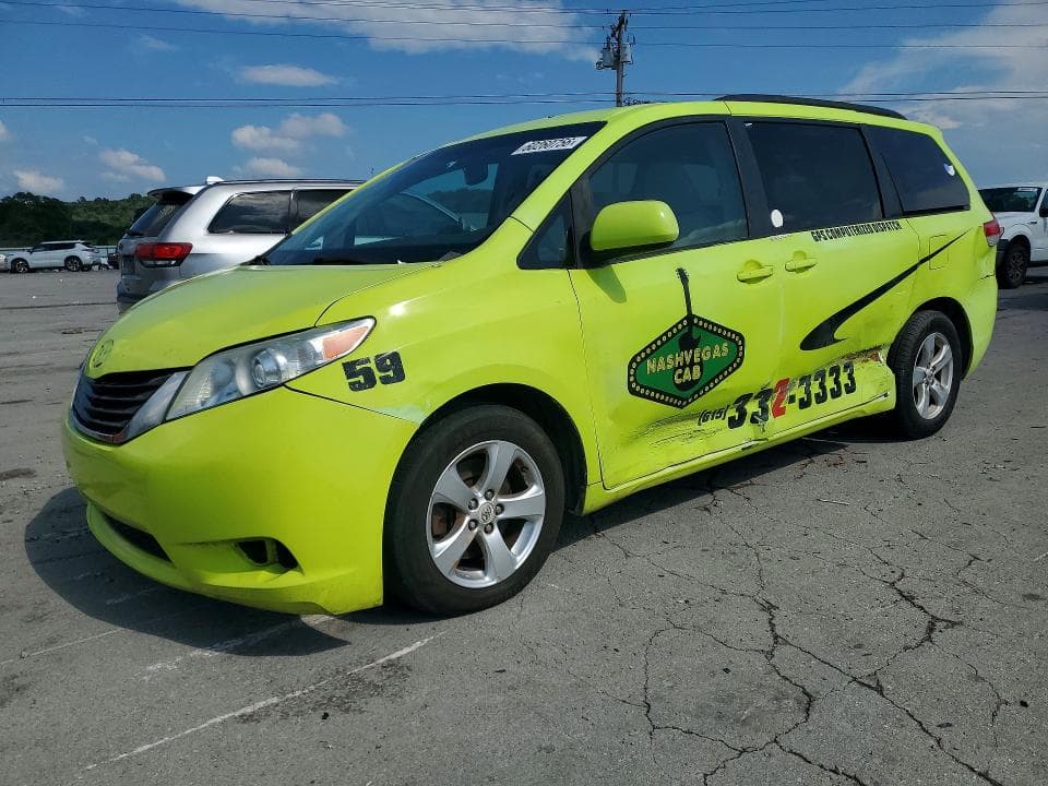 2012 Toyota Sienna LE