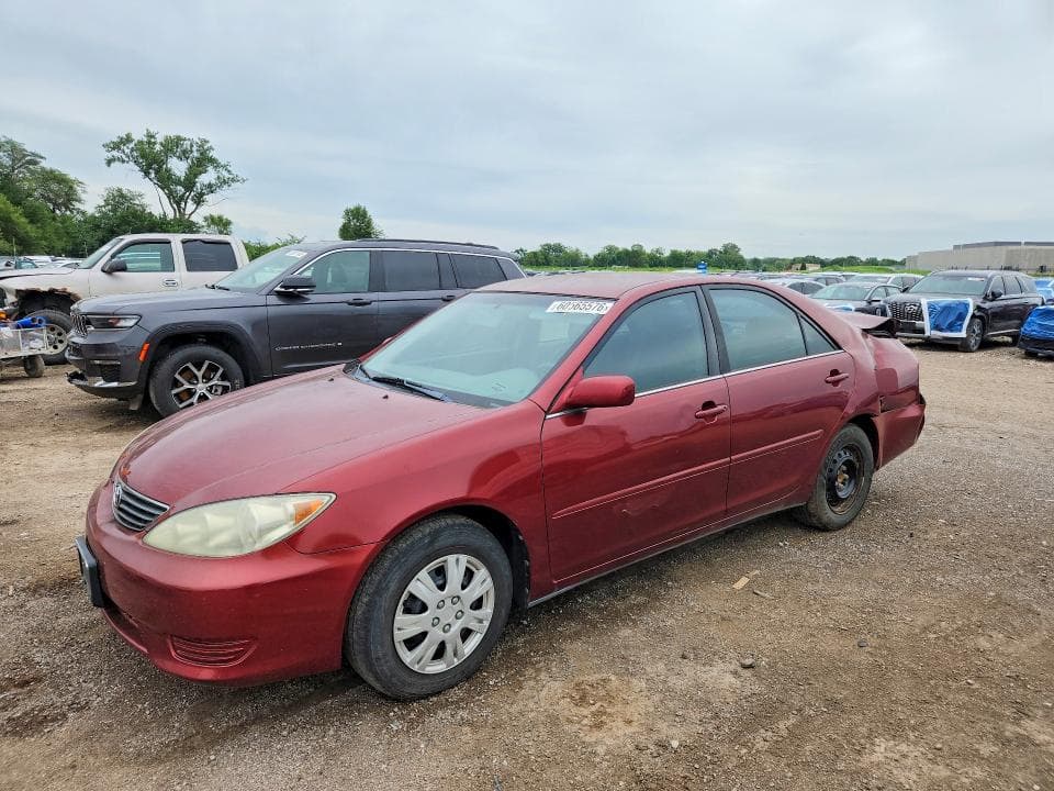 2005 Toyota Camry LE