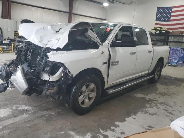 2017 RAM 1500 SLT