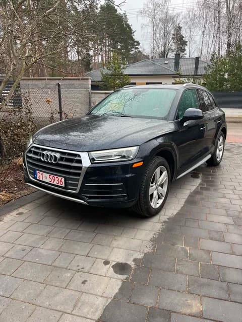 Audi Q5 — Vehicle purchased at auction